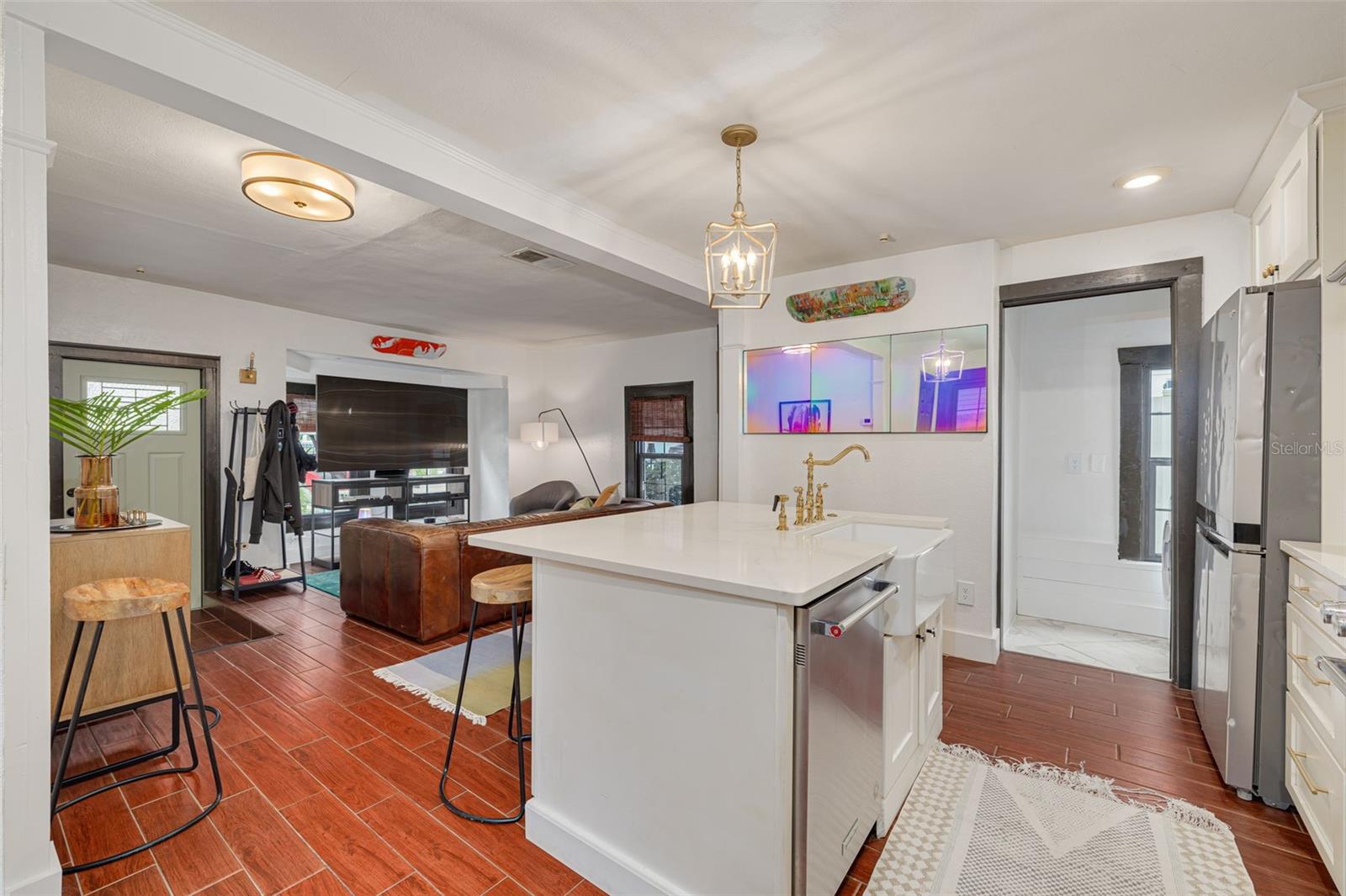 Image 8 of 27 For 605 7th Street N