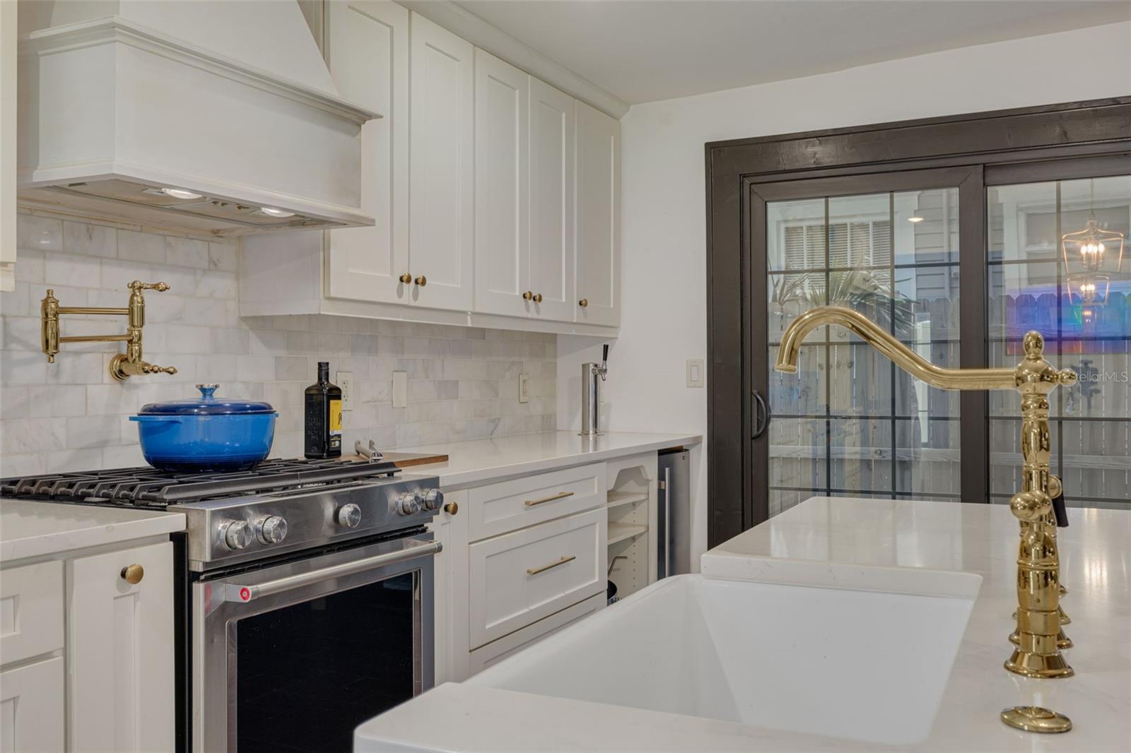 Image 9 of 27 For 605 7th Street N