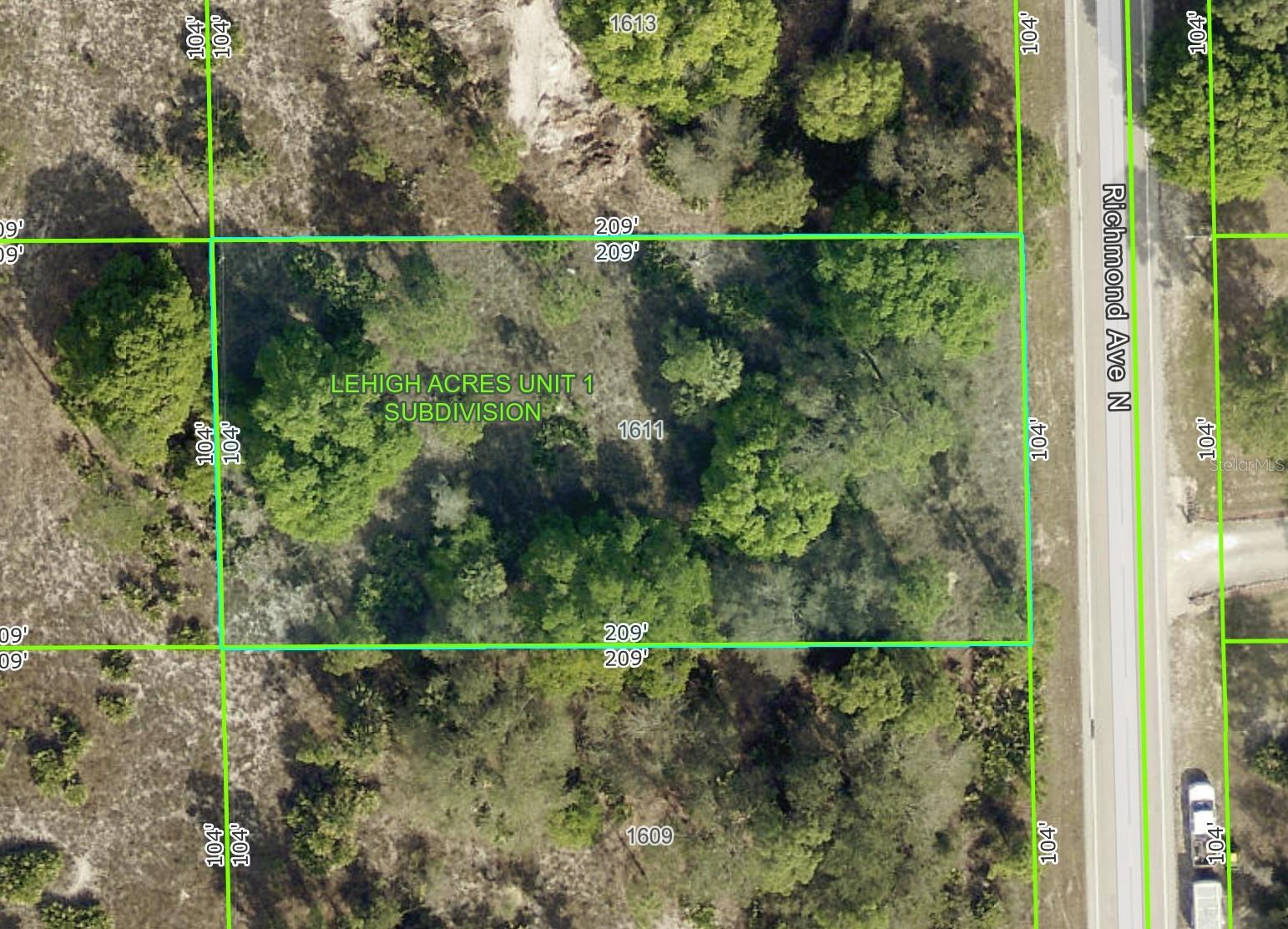 Listing Details for 1611 Richmond Avenue N, LEHIGH ACRES, FL 33972
