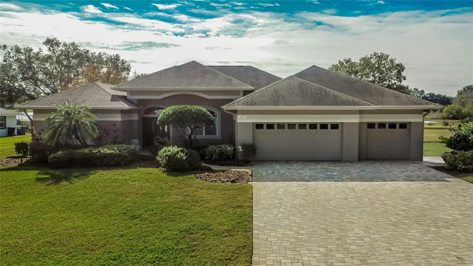 Details for 958 Lake Deeson Point, LAKELAND, FL 33805