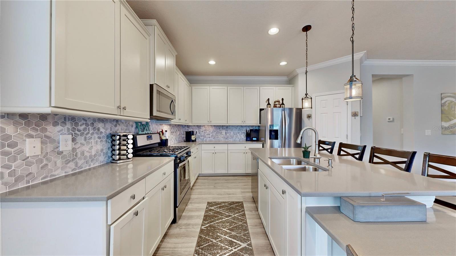 Image 11 of 41 For 5230 Admiral Pointe Drive