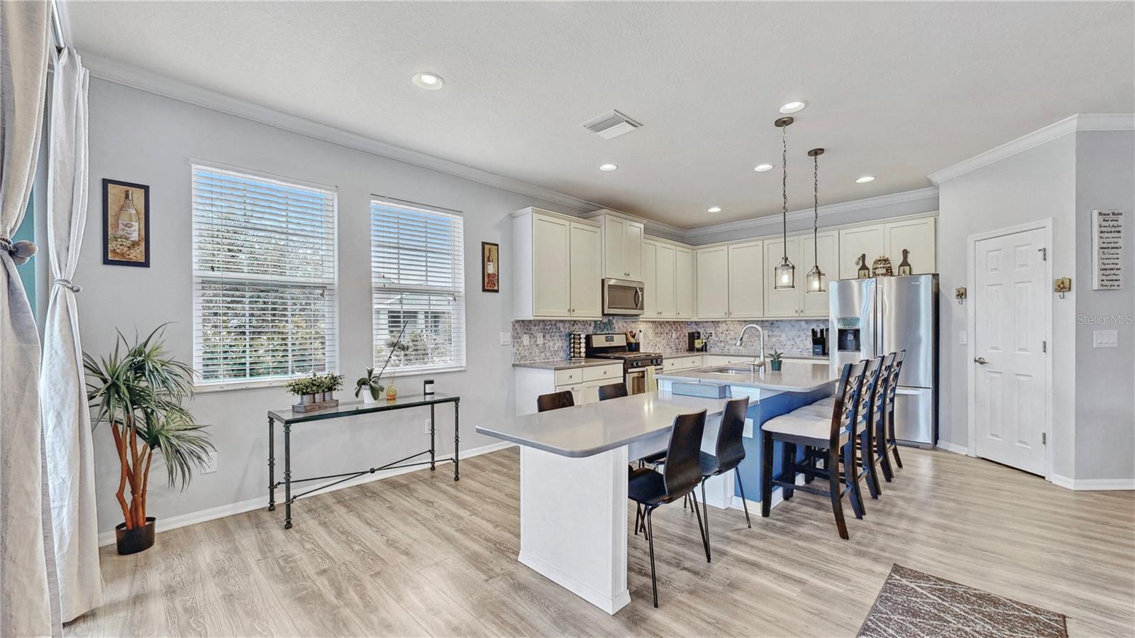 Image 13 of 41 For 5230 Admiral Pointe Drive