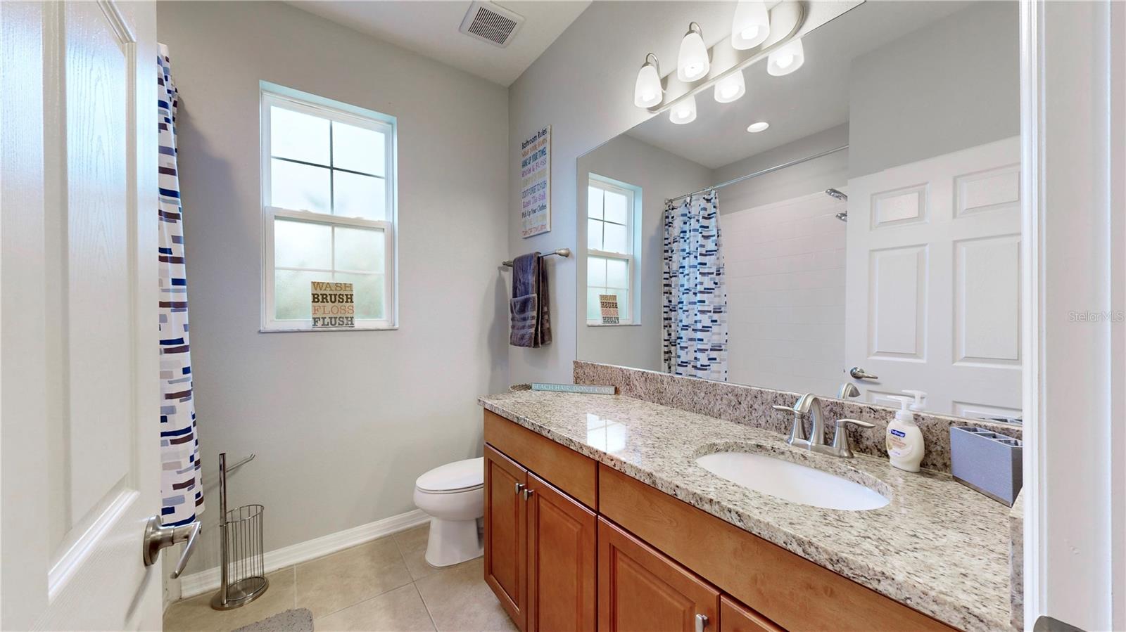 Image 22 of 41 For 5230 Admiral Pointe Drive