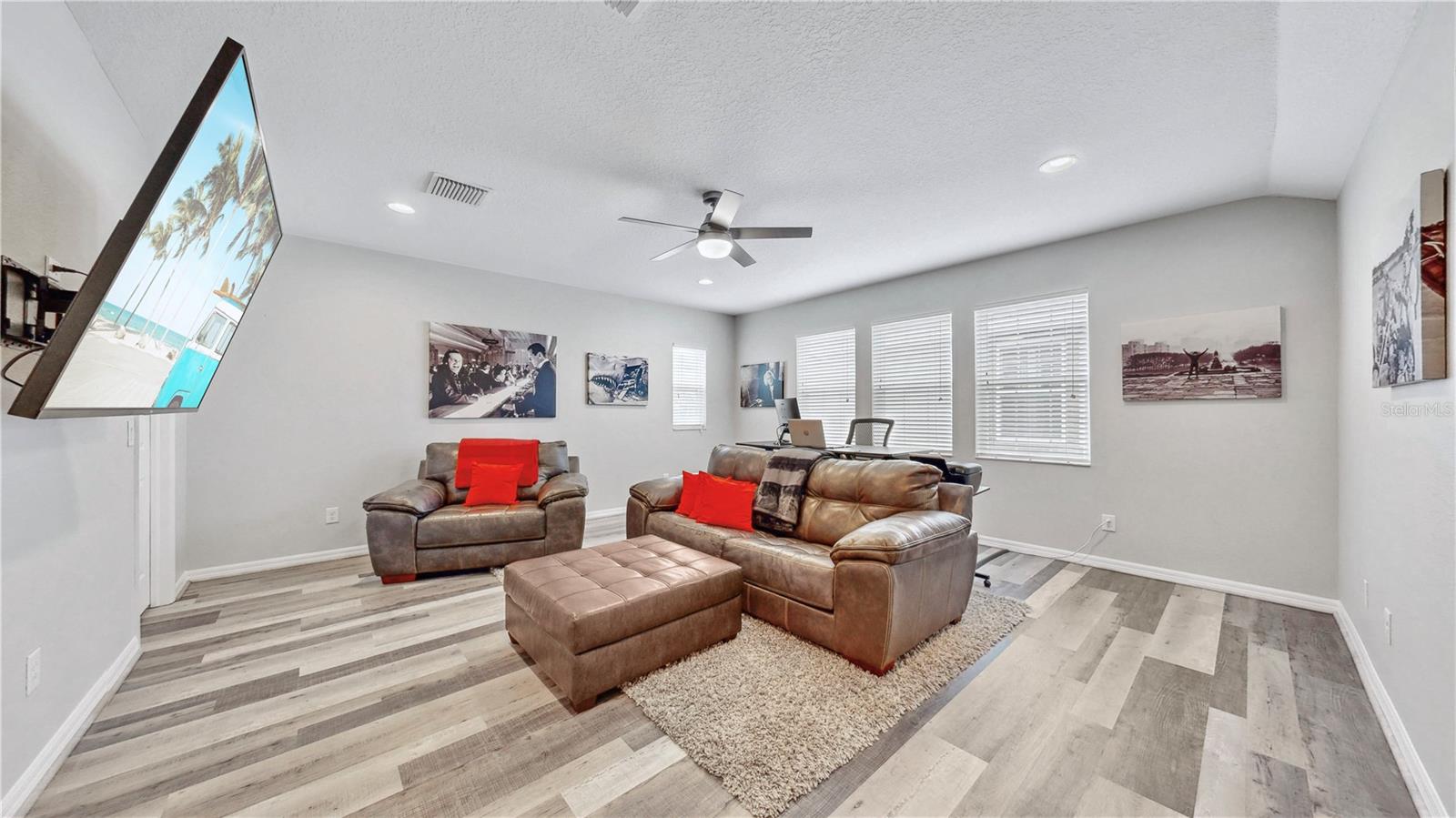 Image 23 of 41 For 5230 Admiral Pointe Drive