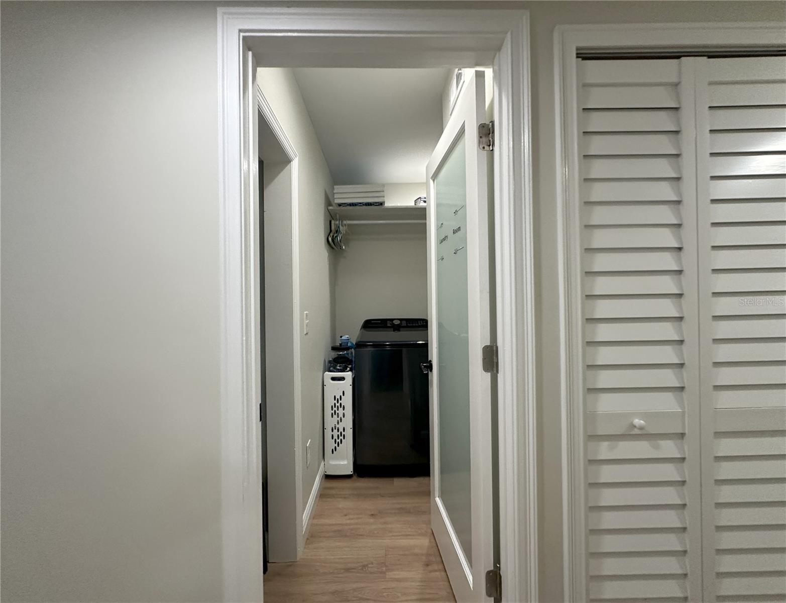 Image 15 of 45 For 4420 Pompano Drive Se