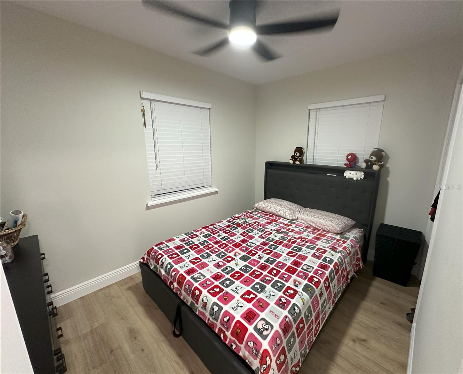 Image 17 of 45 For 4420 Pompano Drive Se