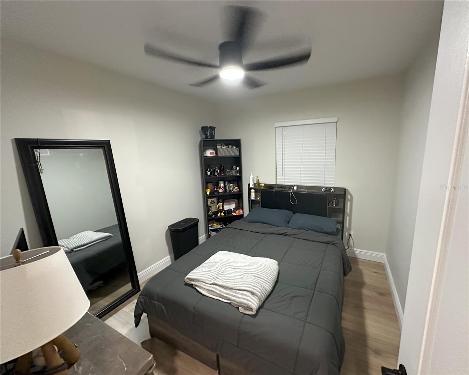 Image 18 of 45 For 4420 Pompano Drive Se