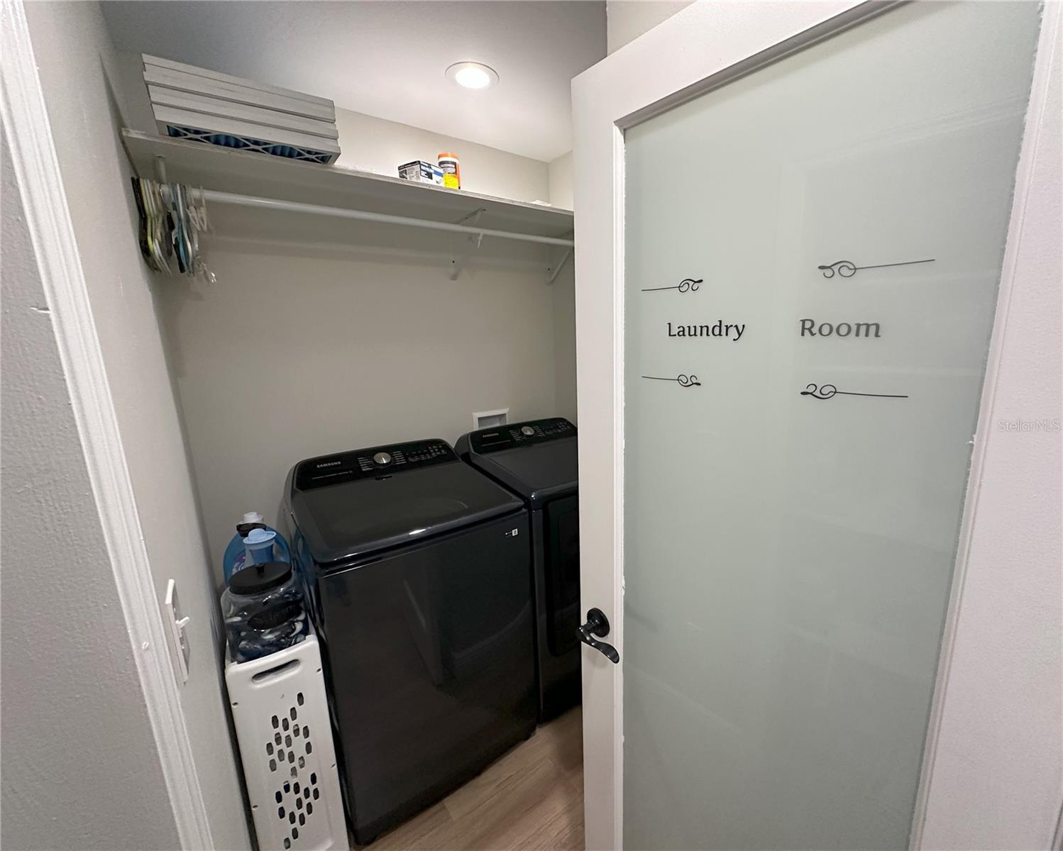 Image 19 of 45 For 4420 Pompano Drive Se