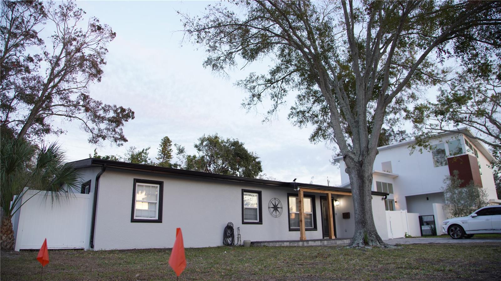 Image 35 of 45 For 4420 Pompano Drive Se