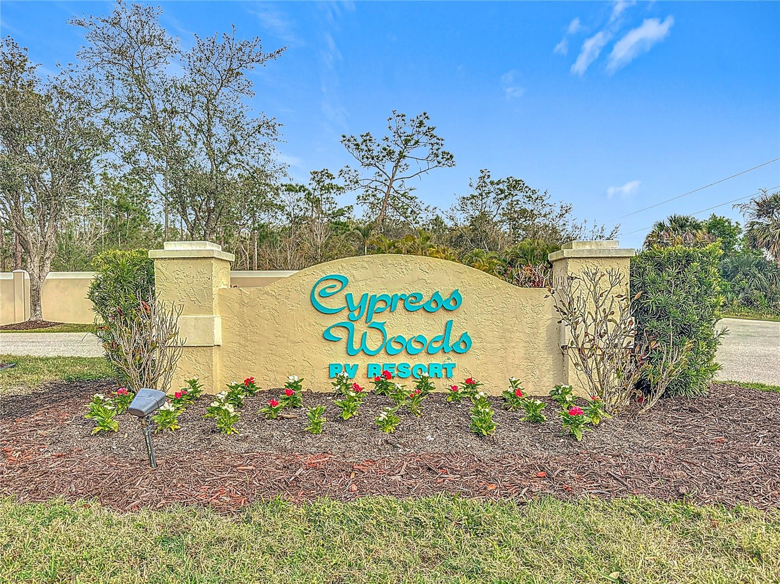 Image 18 of 83 For 10047 Parkwood Drive B51