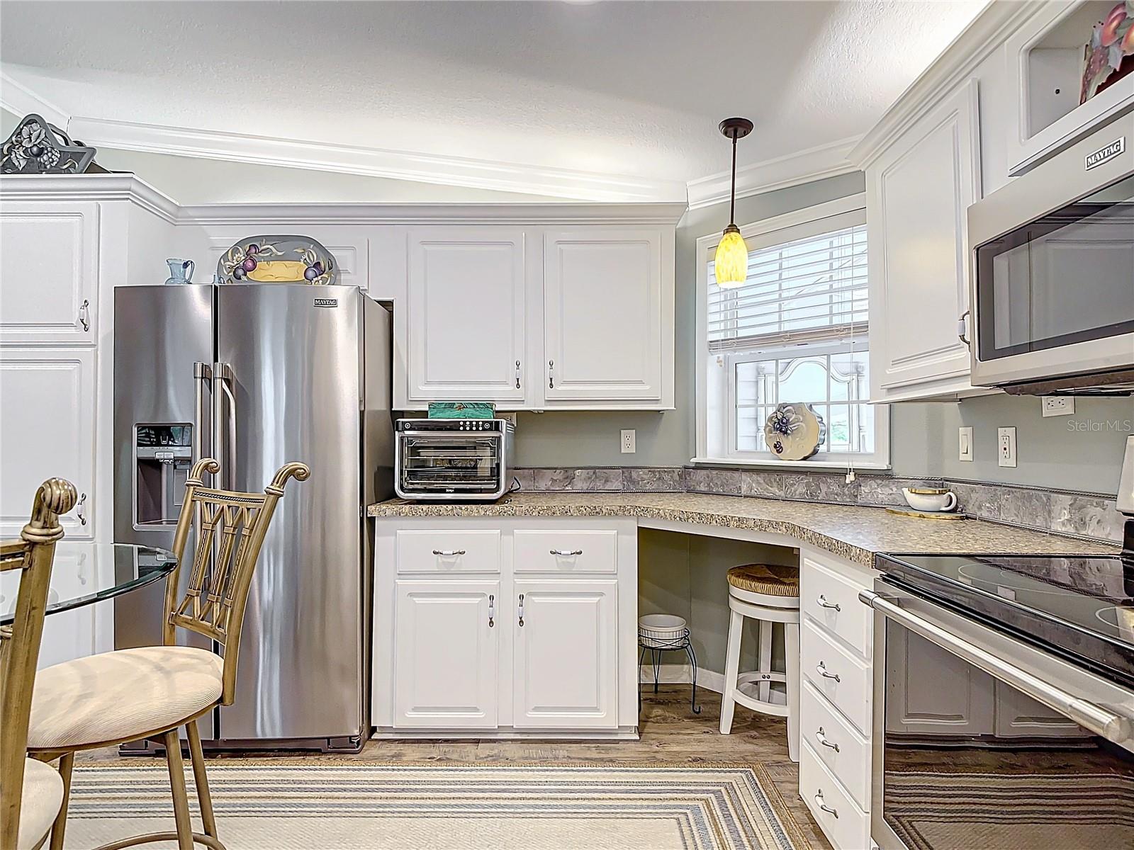 Image 33 of 83 For 10047 Parkwood Drive B51