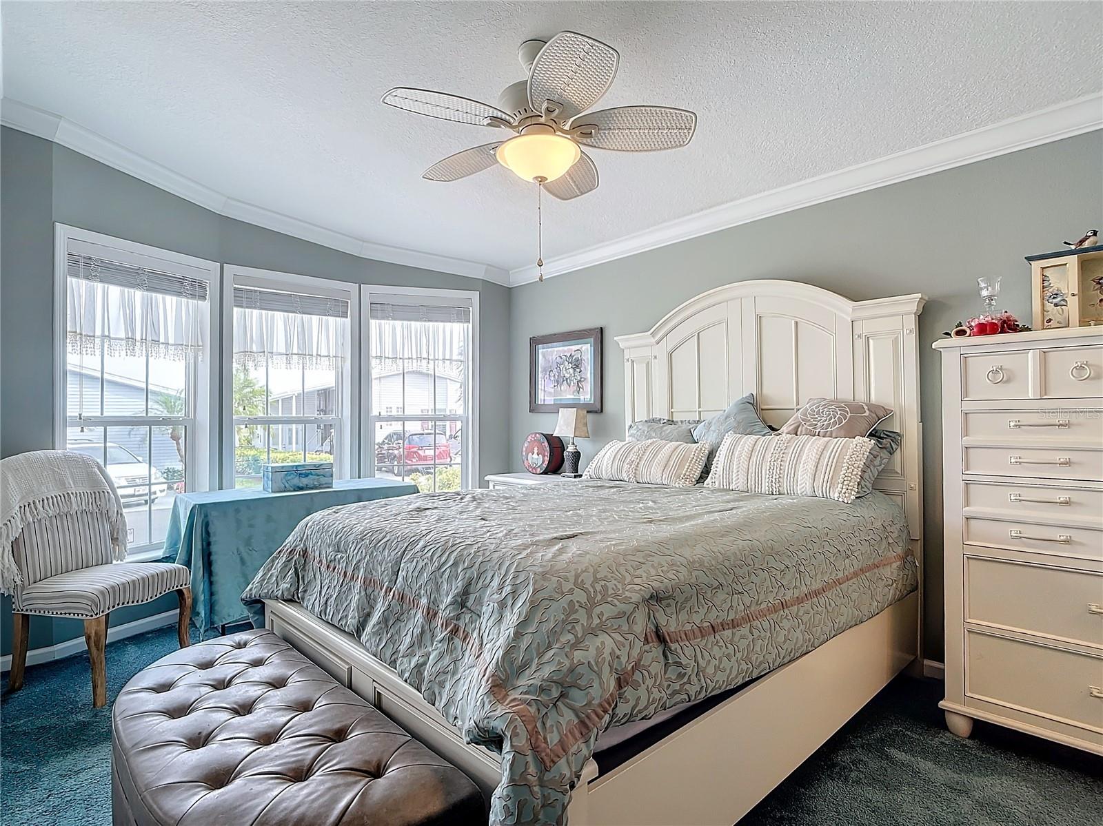 Image 40 of 83 For 10047 Parkwood Drive B51