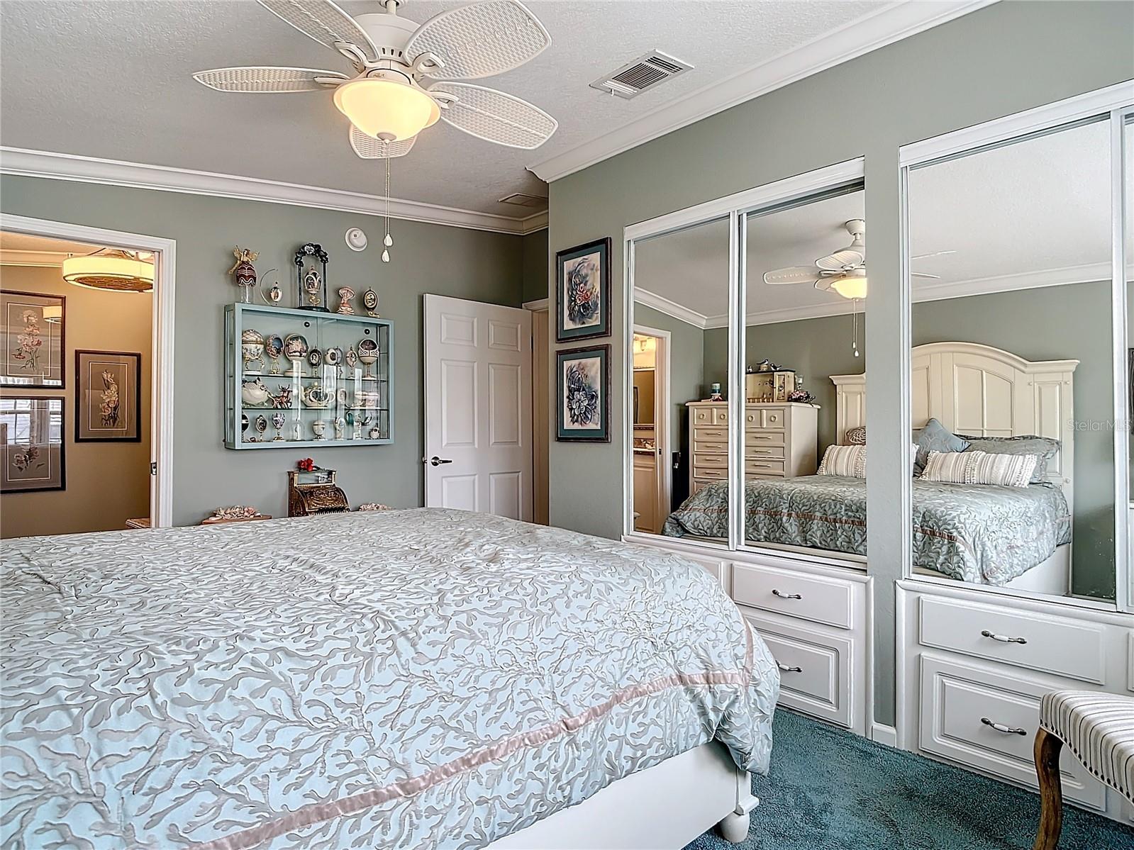 Image 41 of 83 For 10047 Parkwood Drive B51