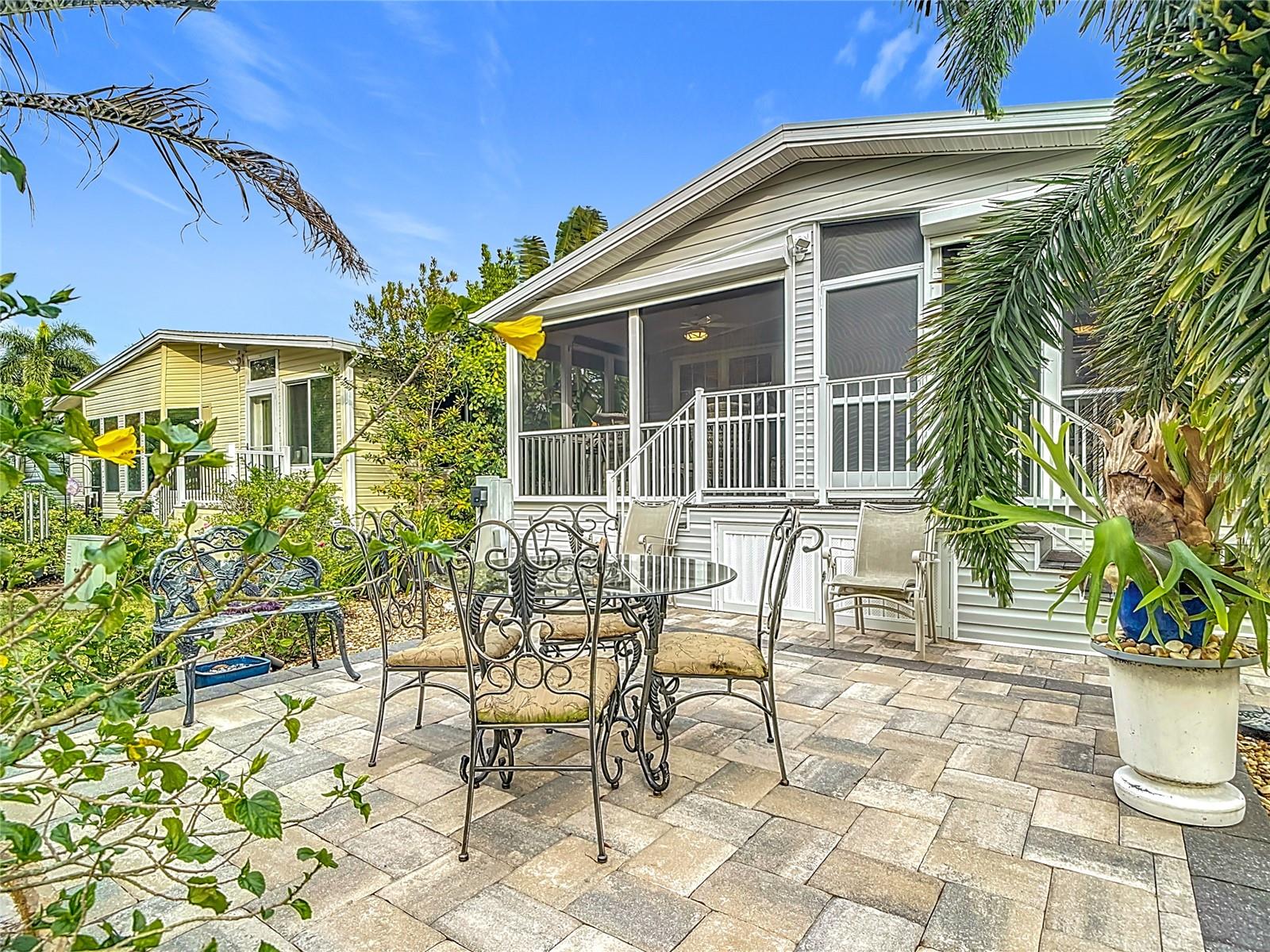 Image 67 of 83 For 10047 Parkwood Drive B51