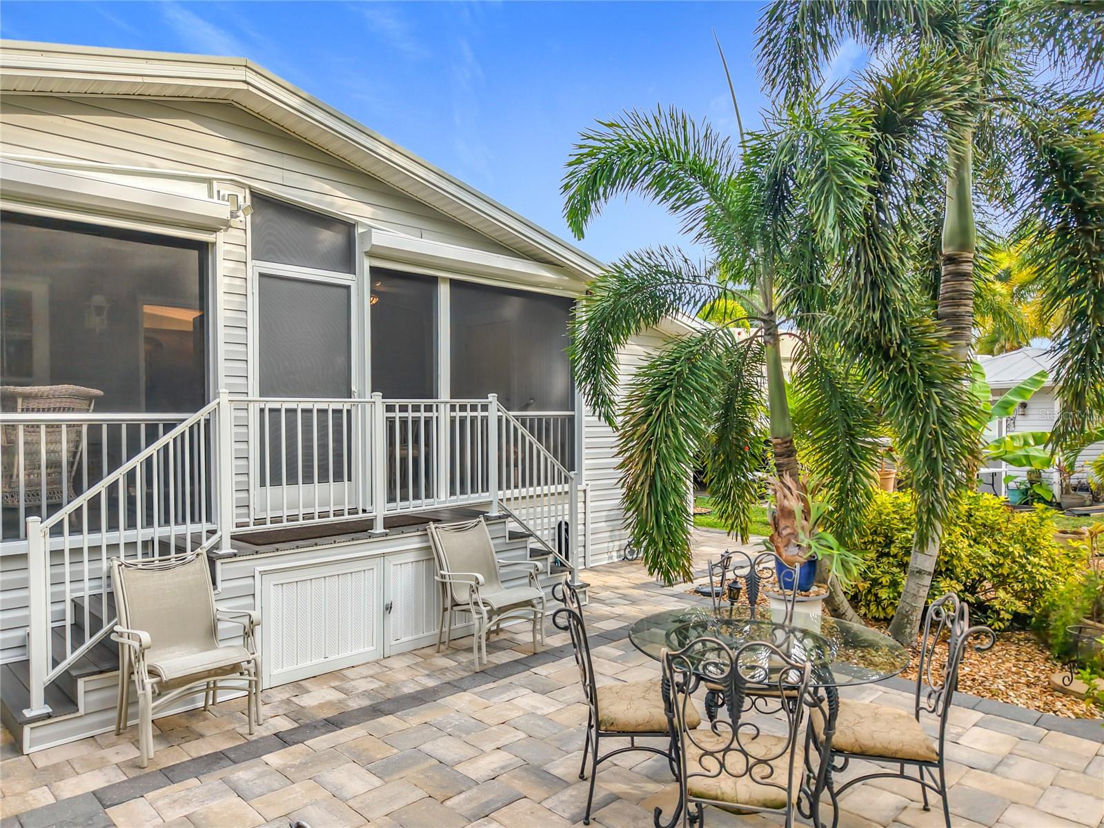 Image 68 of 83 For 10047 Parkwood Drive B51