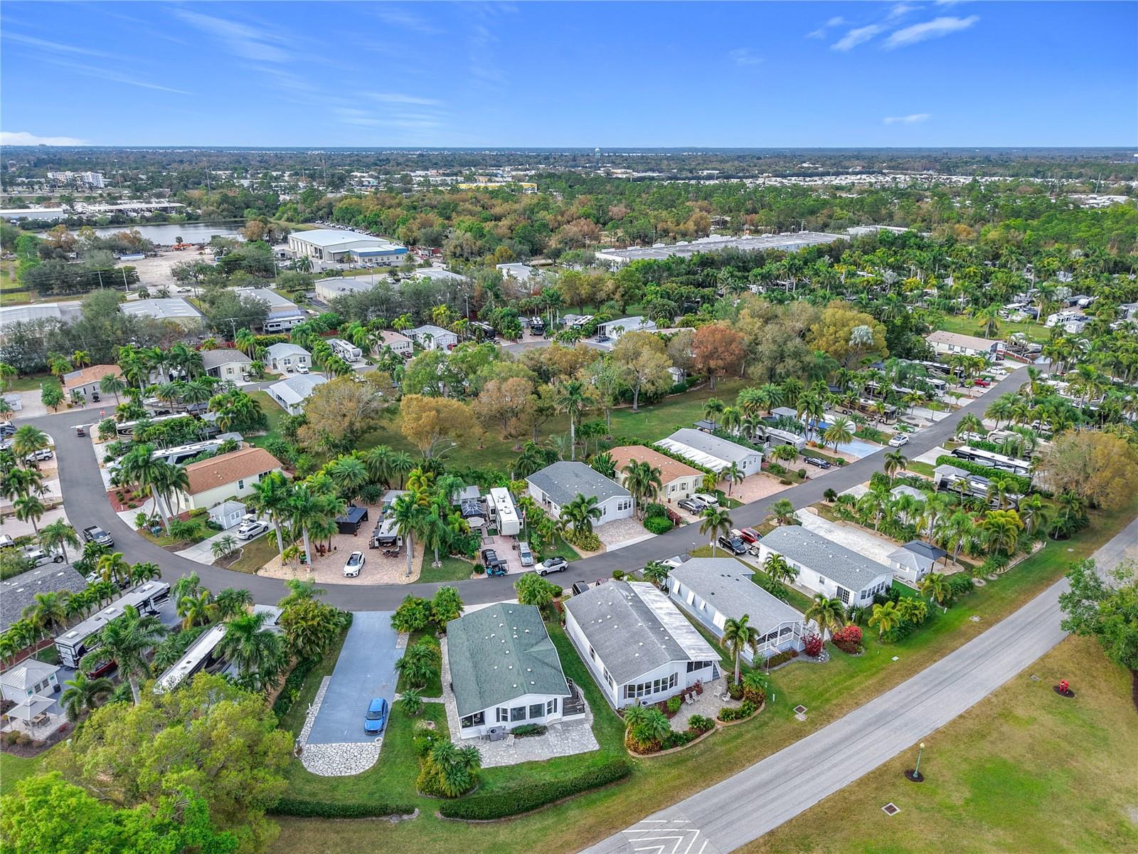 Image 9 of 83 For 10047 Parkwood Drive B51