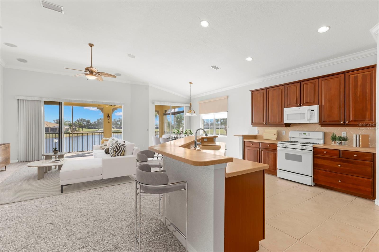 Image 11 of 57 For 1354 Emerald Dunes Drive