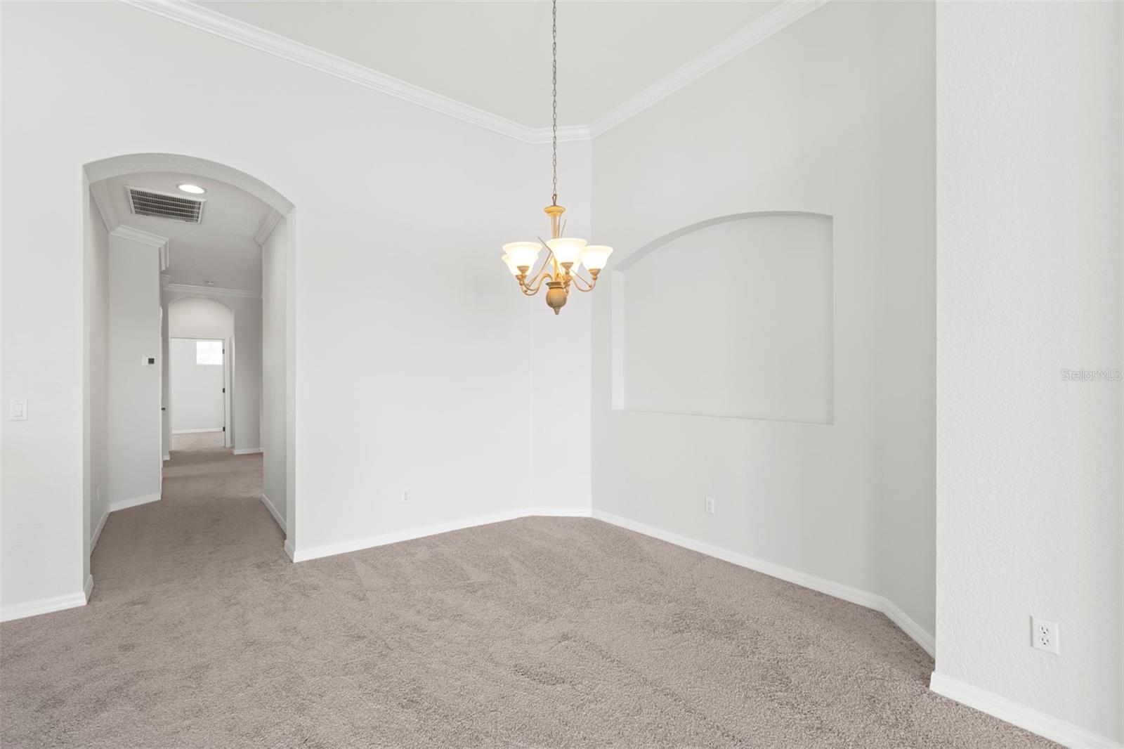 Image 16 of 57 For 1354 Emerald Dunes Drive