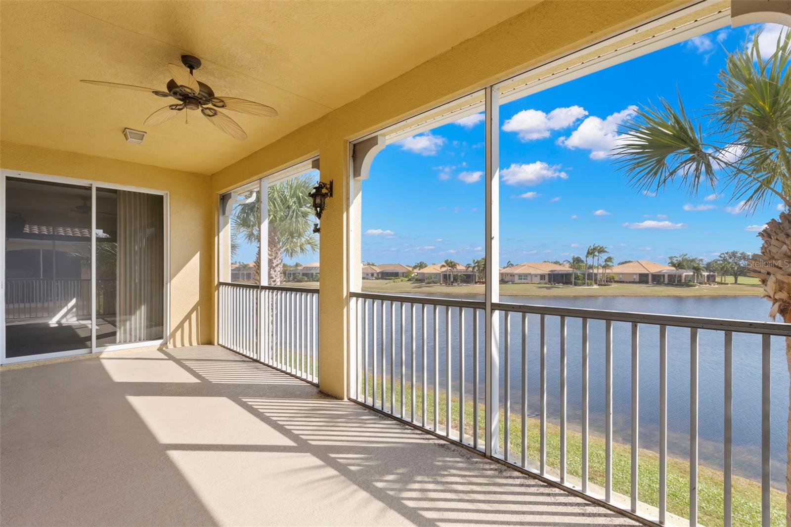 Image 9 of 57 For 1354 Emerald Dunes Drive