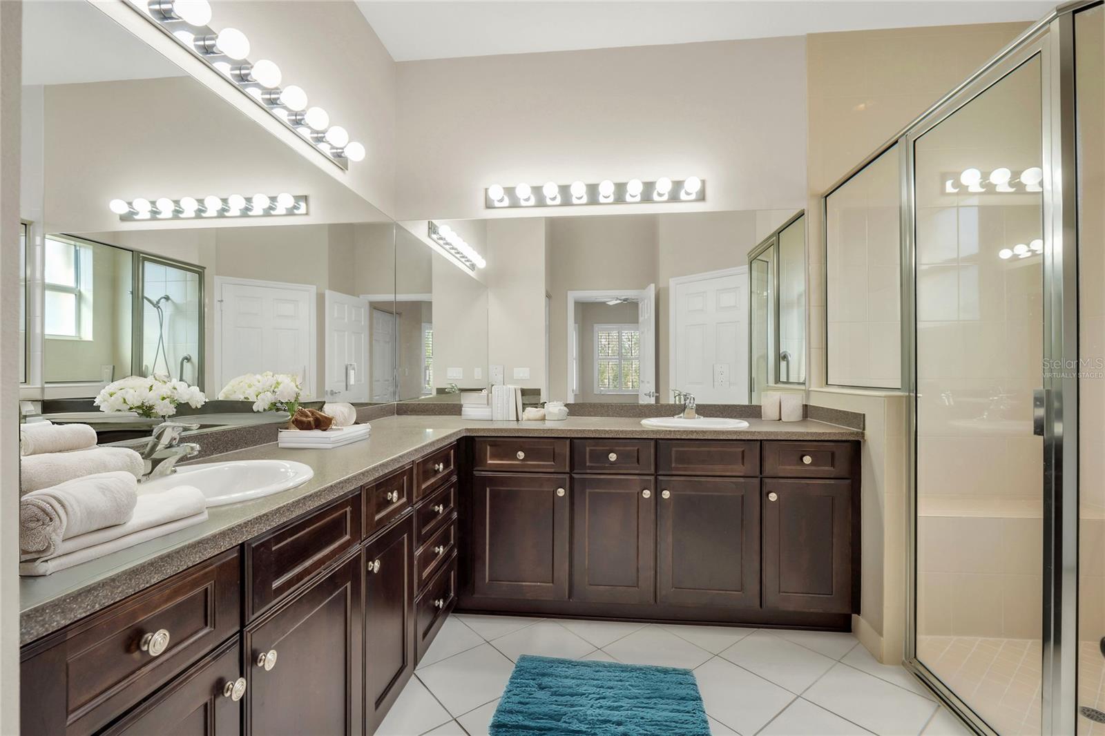 Image 15 of 41 For 16127 Cape Coral Drive