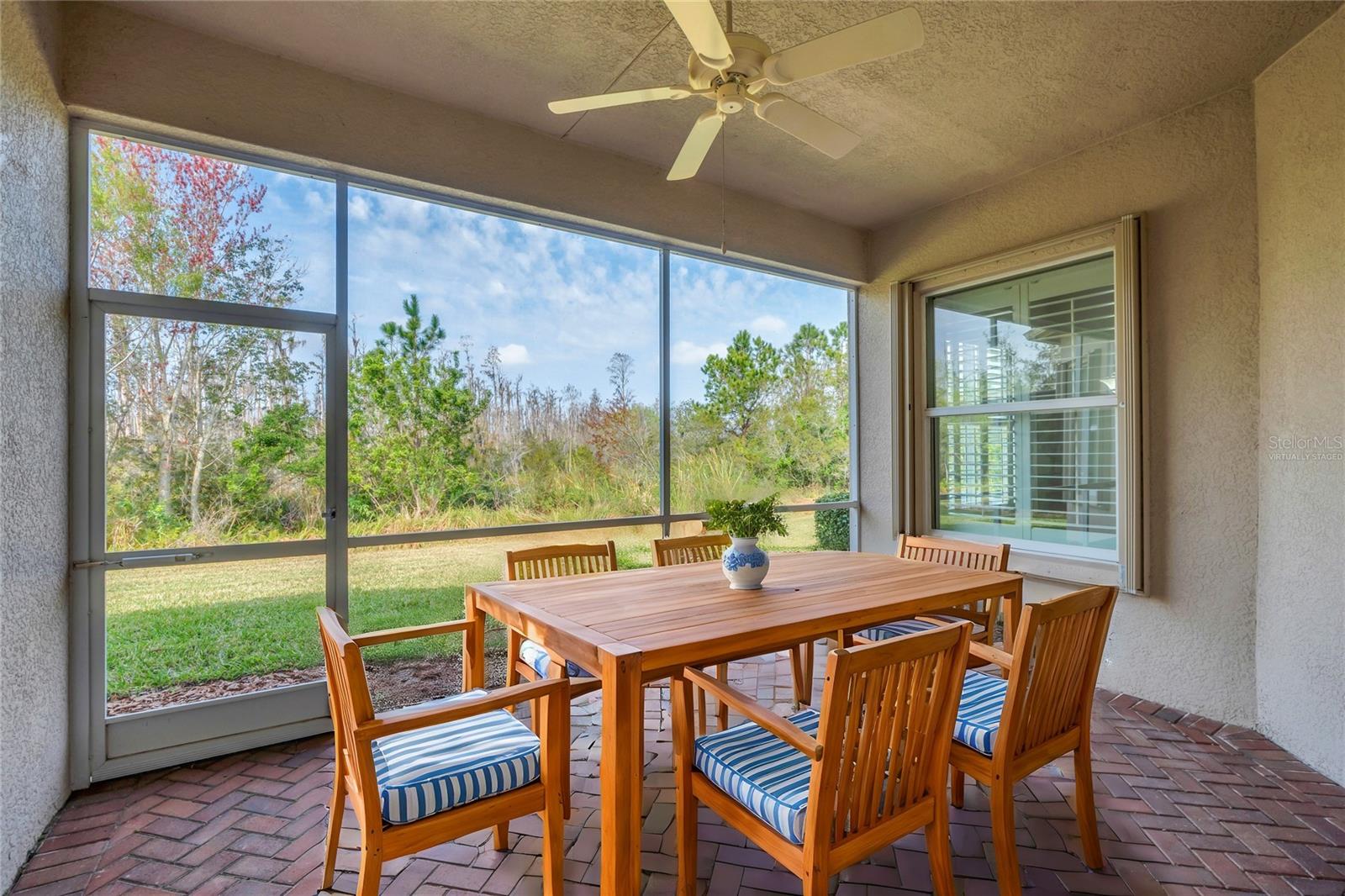 Image 22 of 41 For 16127 Cape Coral Drive