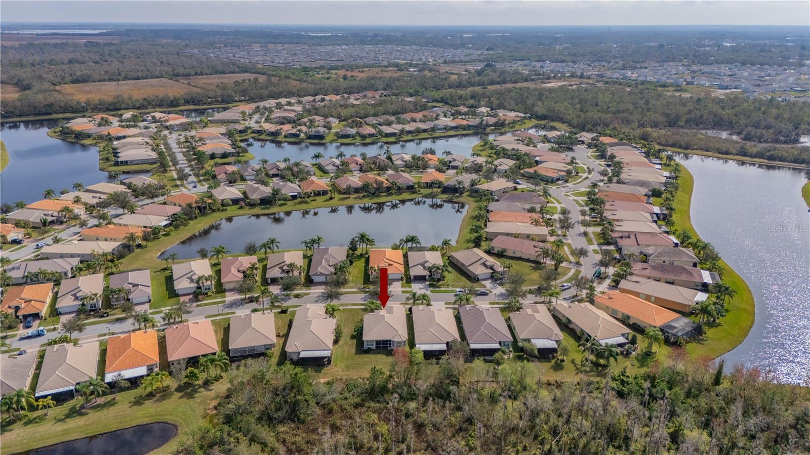 Image 24 of 41 For 16127 Cape Coral Drive