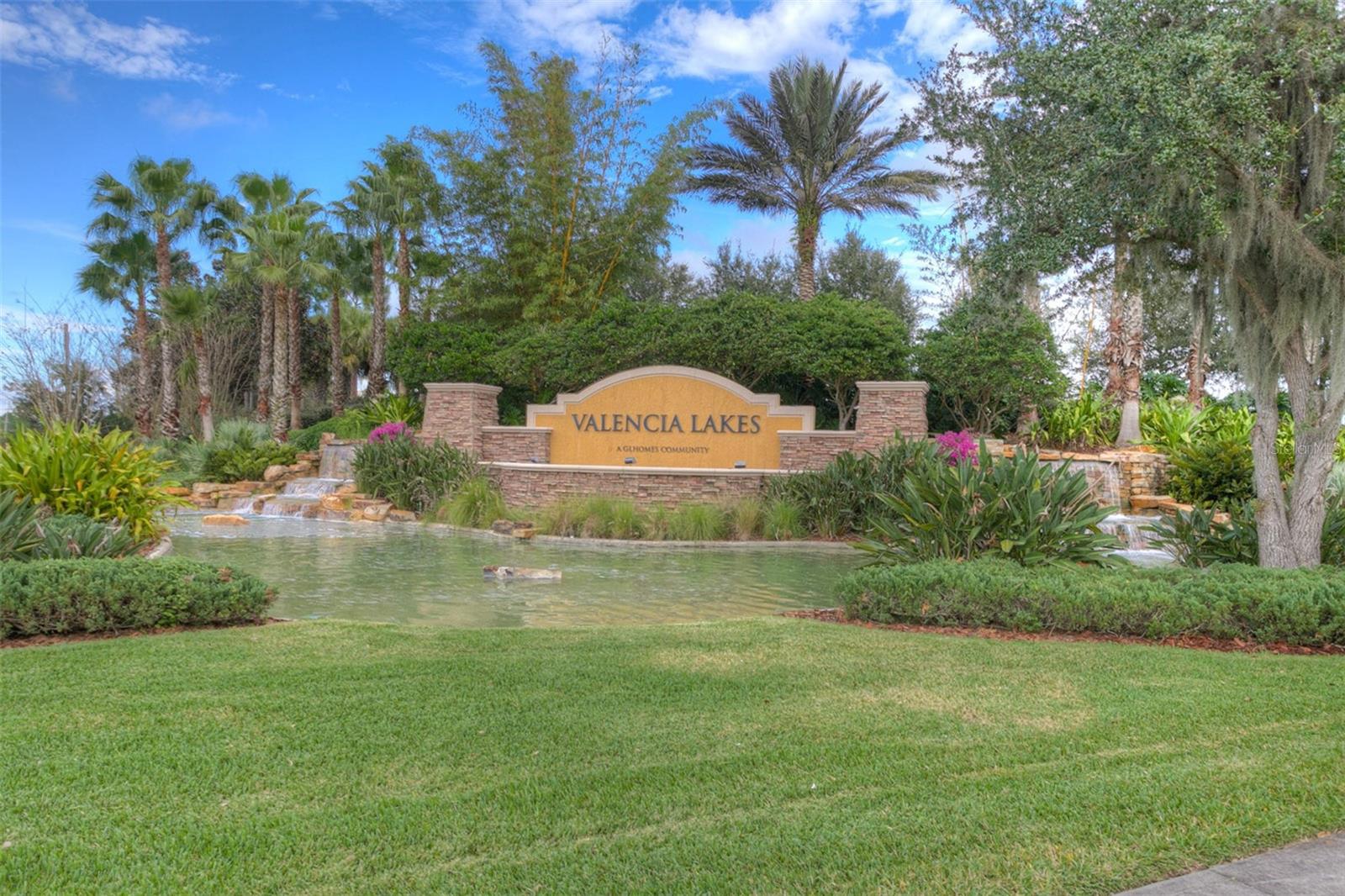 Image 27 of 41 For 16127 Cape Coral Drive
