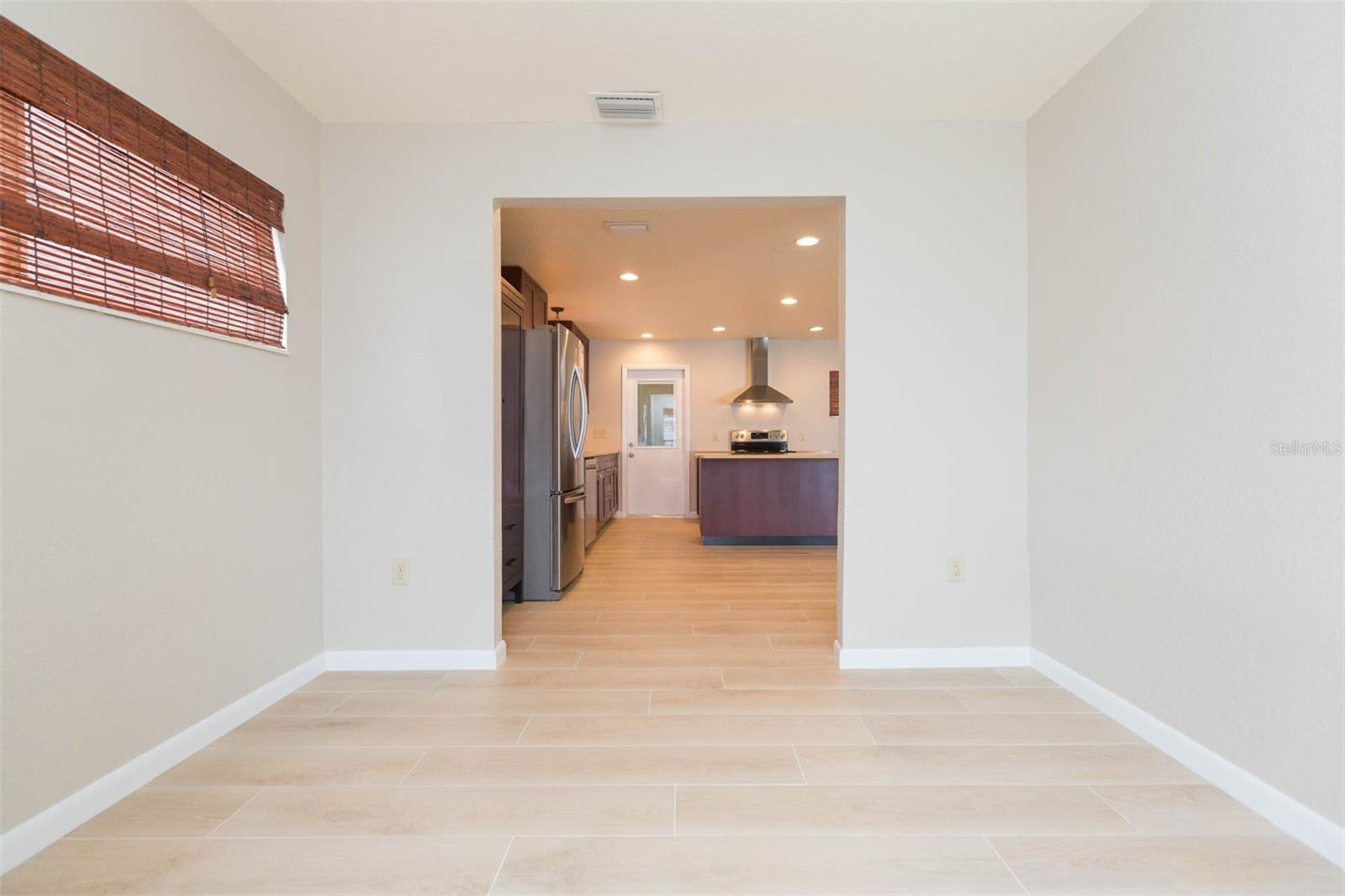 Image 12 of 41 For 8310 Archwood Circle
