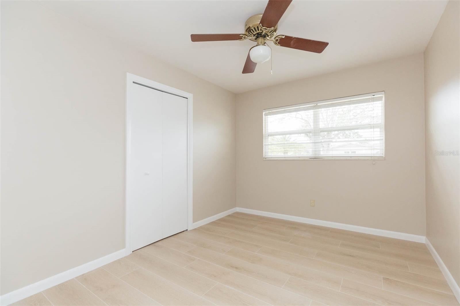 Image 21 of 41 For 8310 Archwood Circle