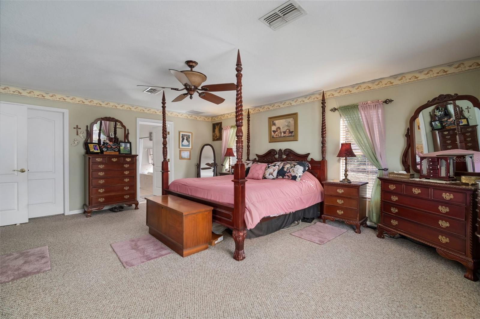 Listing photo id 27 for 17852 Fancy Lane