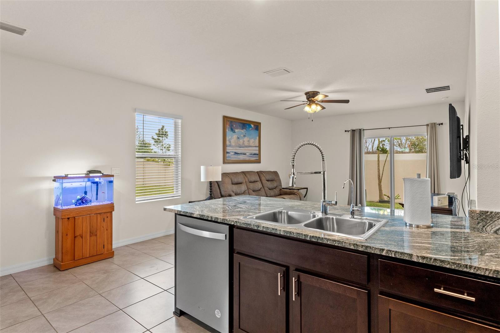 Image 12 of 41 For 3304 Suncoast Plains Drive