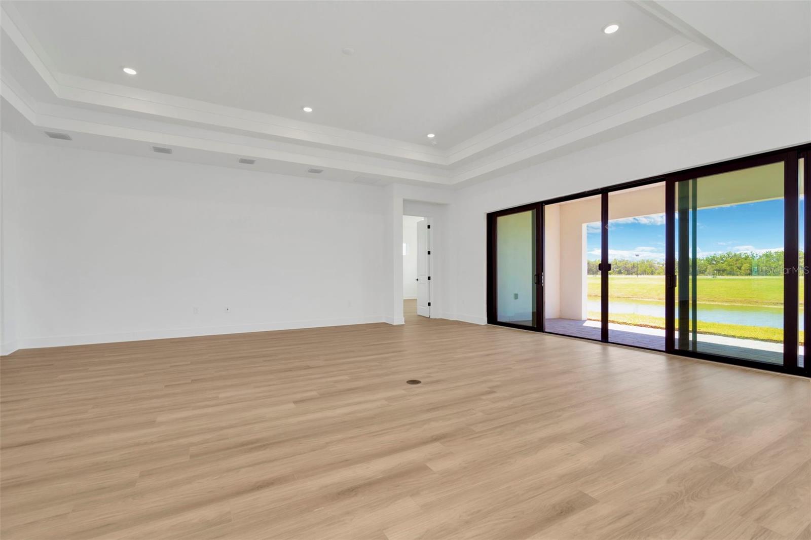 Listing photo id 23 for 8347 Golden Beach Court