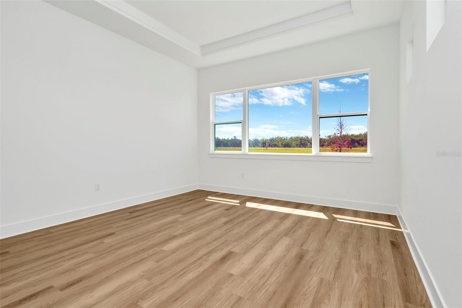 Listing photo id 26 for 8347 Golden Beach Court