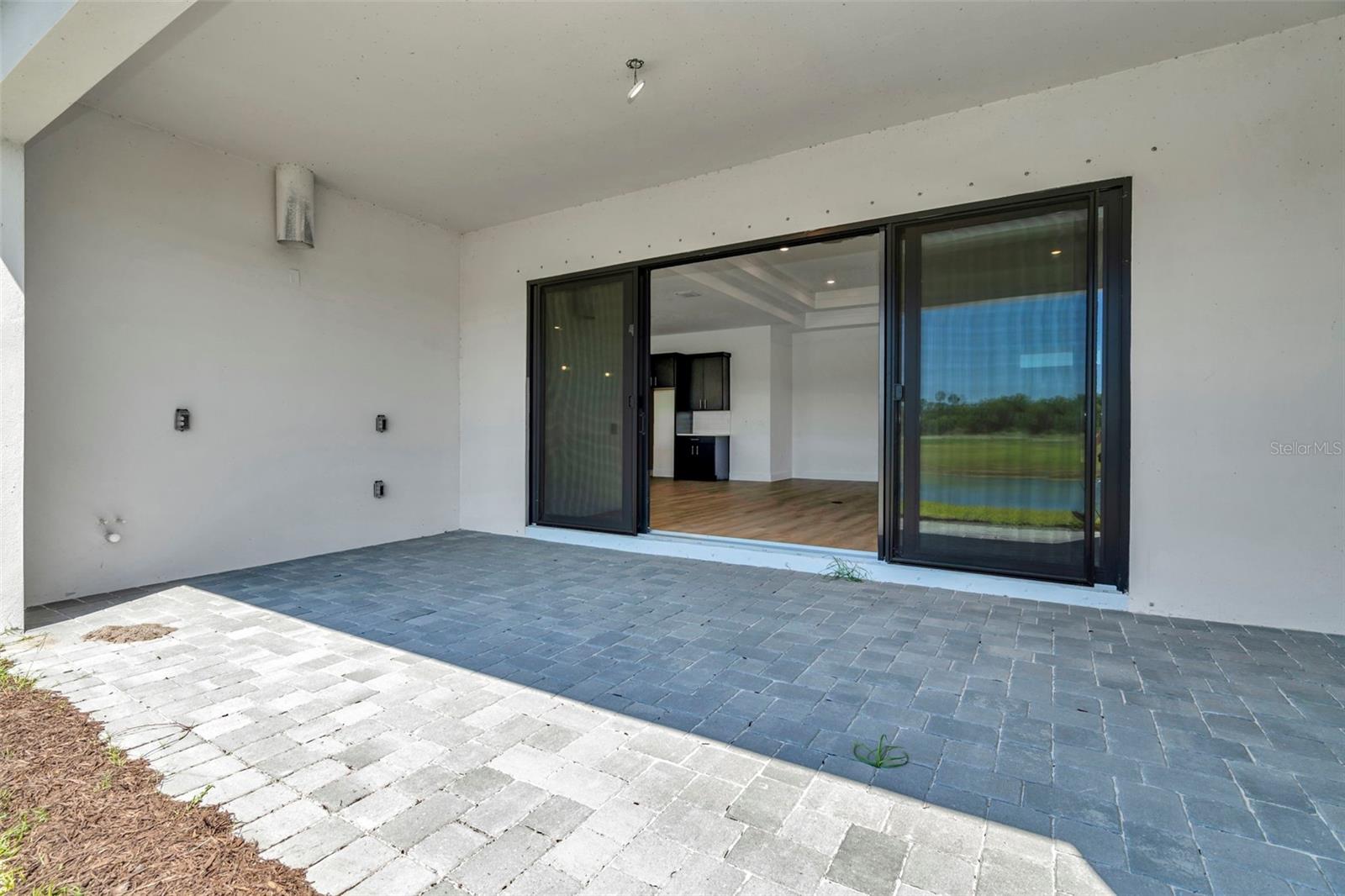 Listing photo id 28 for 8347 Golden Beach Court
