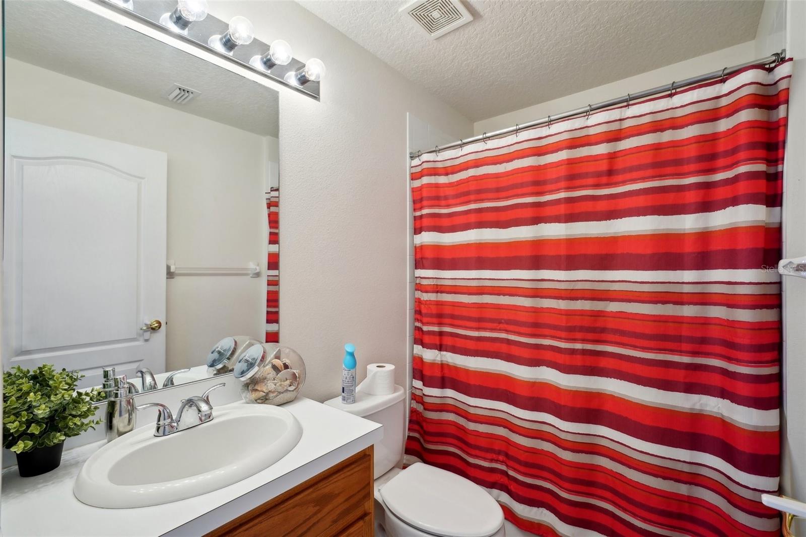 Image 21 of 26 For 6325 Chapel Pines Boulevard