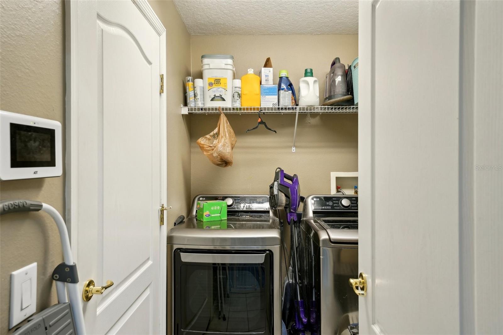 Image 24 of 26 For 6325 Chapel Pines Boulevard