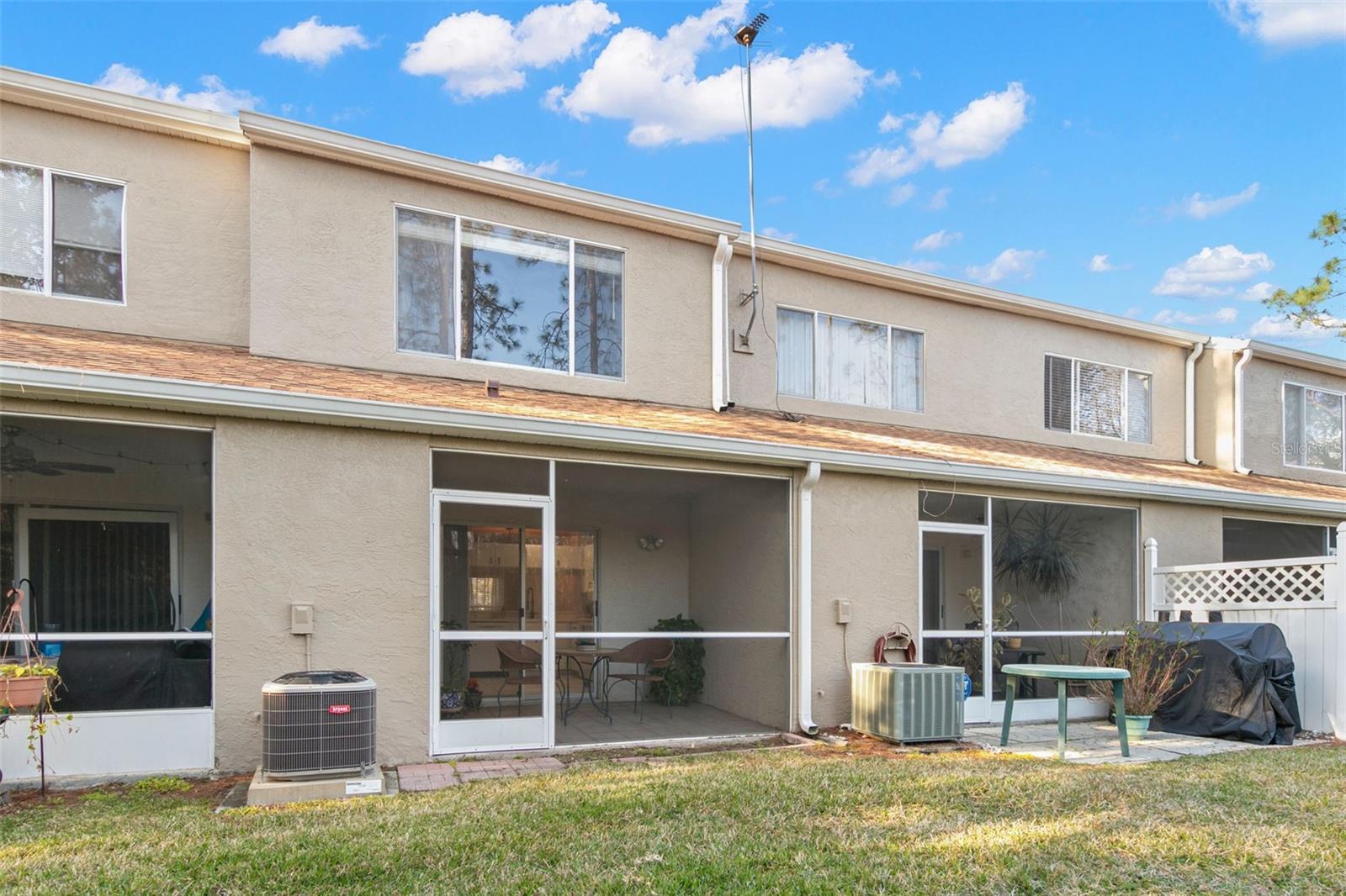 Image 15 of 25 For 8615 Hunters Key Circle