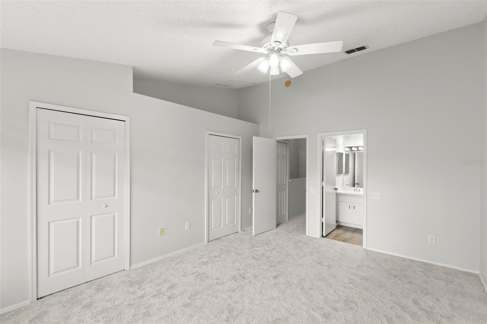 Image 18 of 25 For 8615 Hunters Key Circle