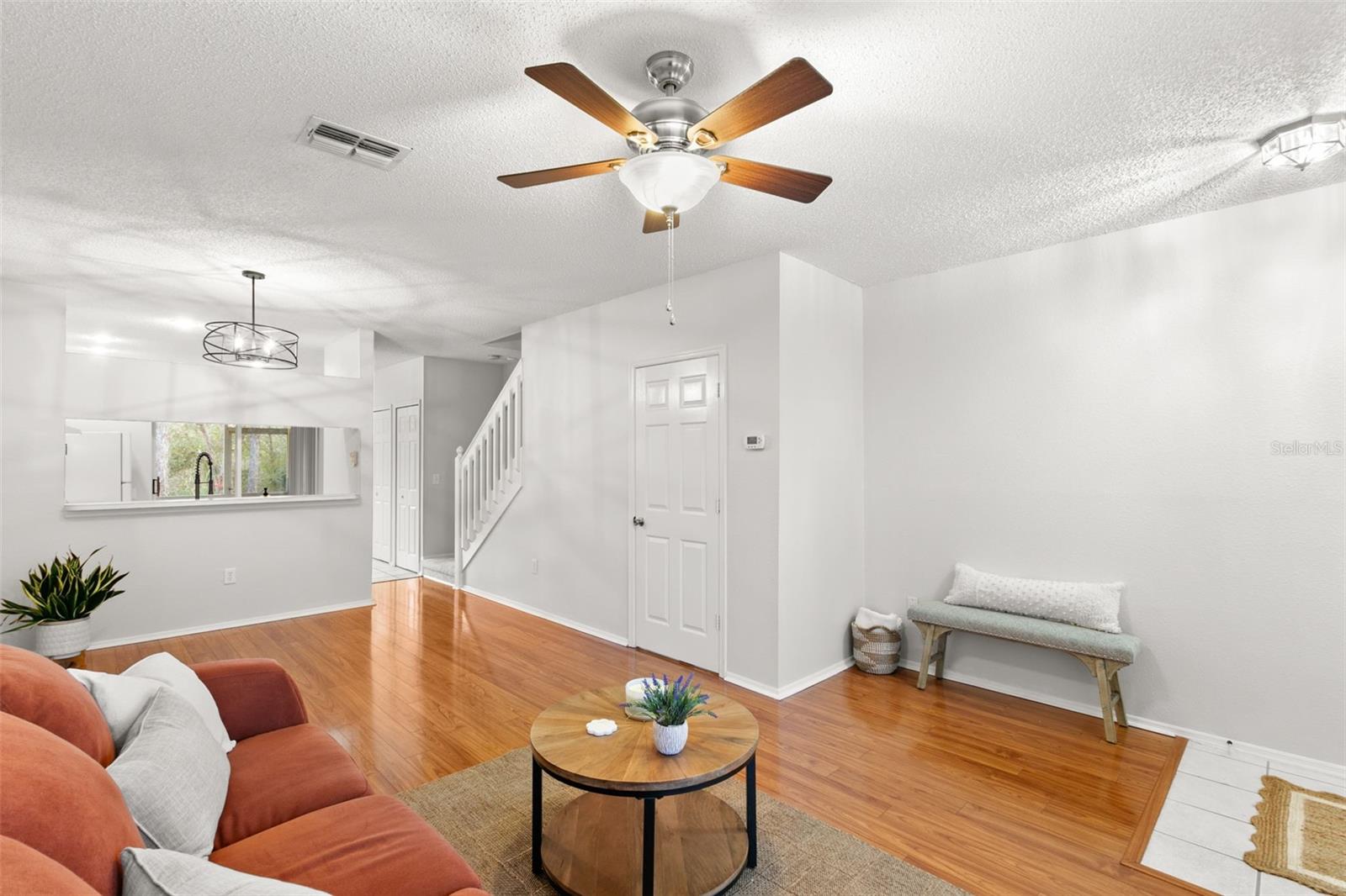 Image 5 of 25 For 8615 Hunters Key Circle