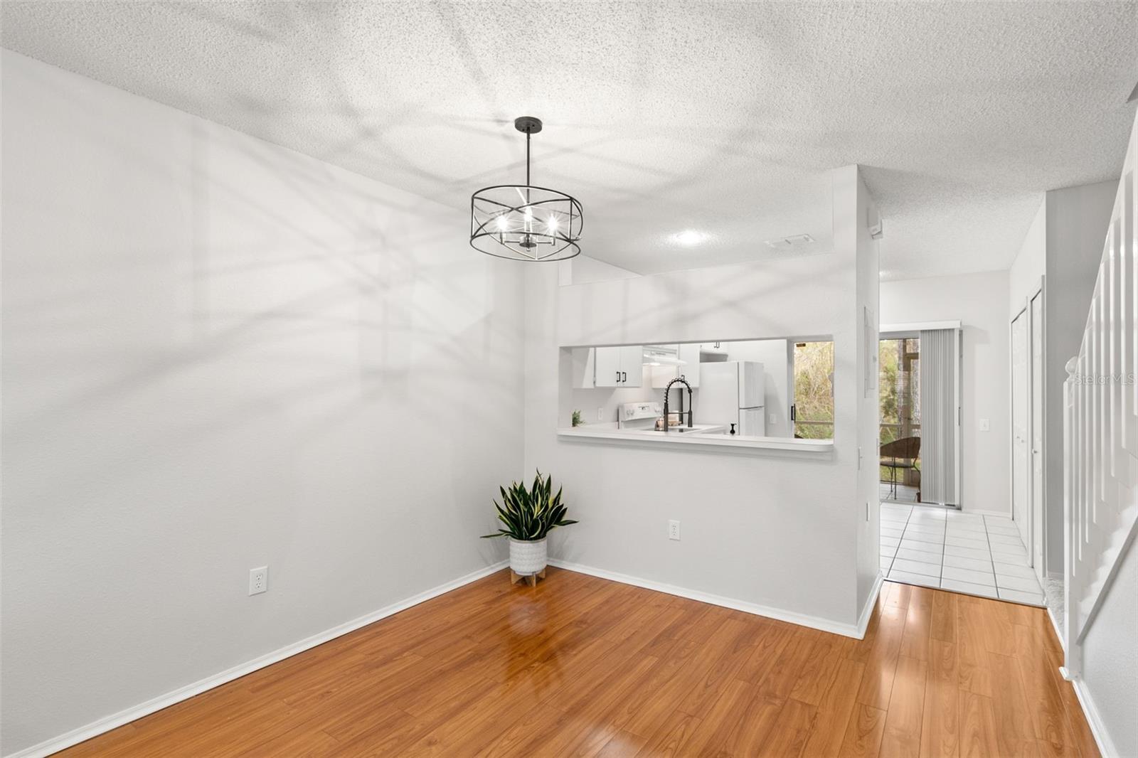 Image 7 of 25 For 8615 Hunters Key Circle