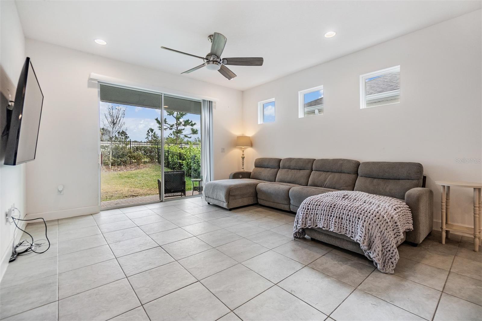 Image 9 of 41 For 5613 Del Coronado Drive