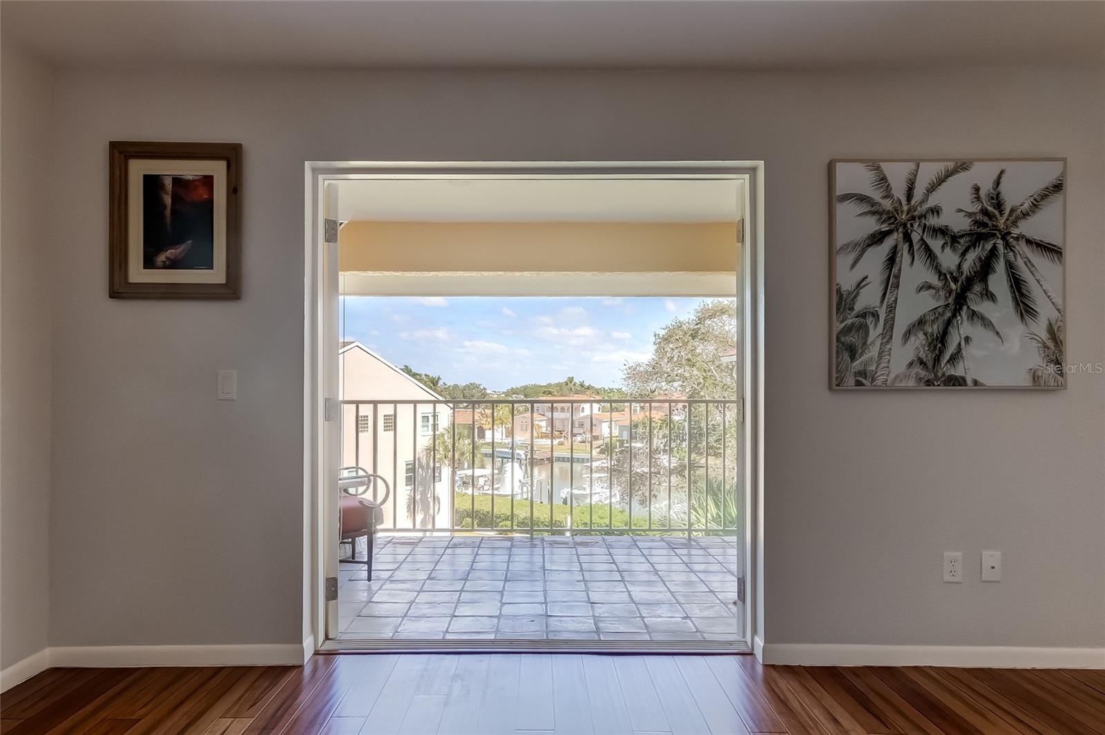 Image 12 of 64 For 1125 Pinellas Bayway S 304