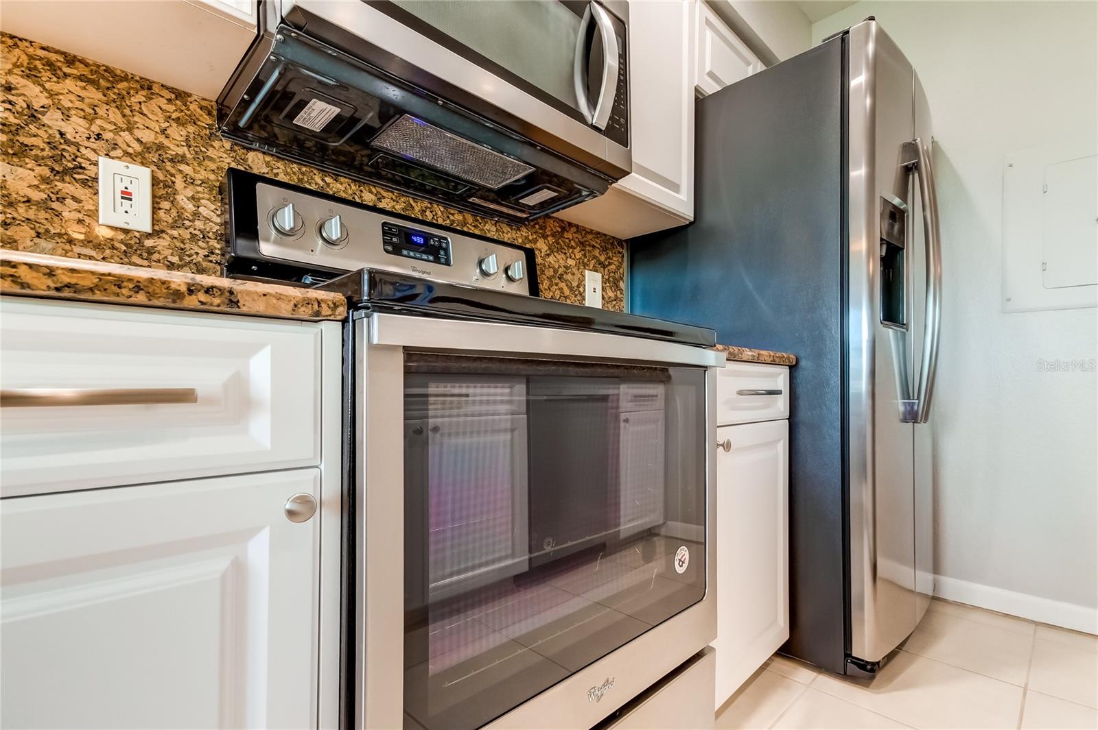 Image 18 of 64 For 1125 Pinellas Bayway S 304