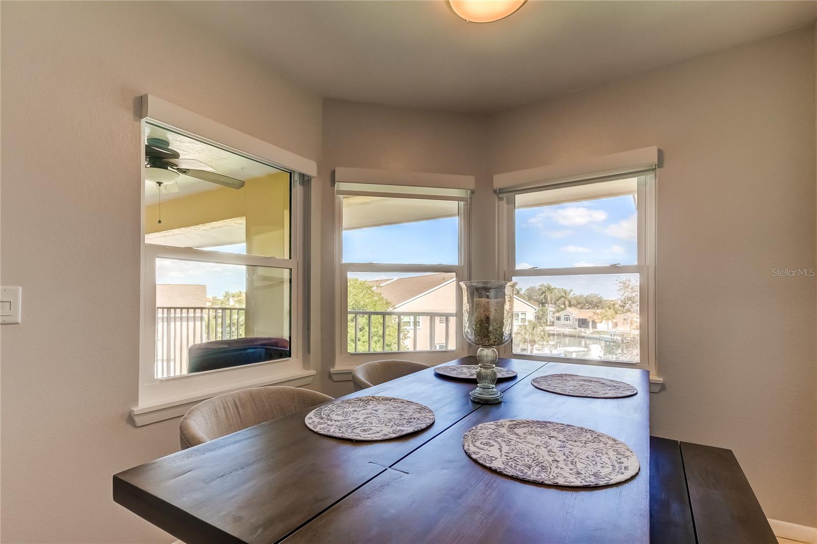 Image 26 of 64 For 1125 Pinellas Bayway S 304