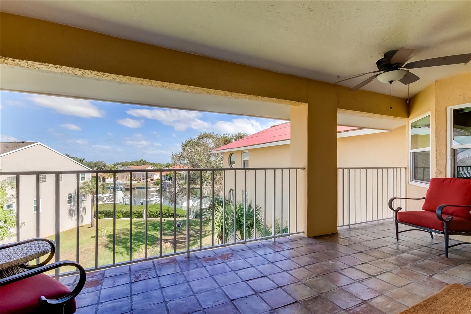 Image 53 of 64 For 1125 Pinellas Bayway S 304