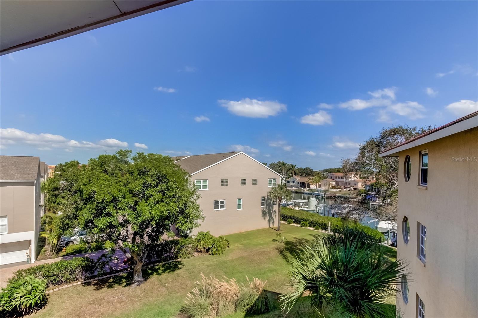 Image 57 of 64 For 1125 Pinellas Bayway S 304