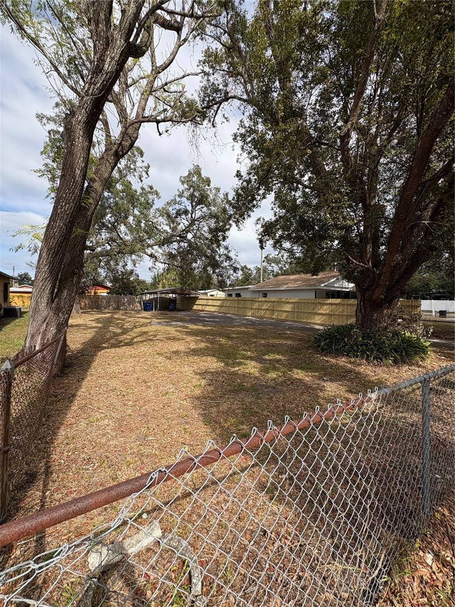 Image 6 of 8 For Bougainvillea Avenue