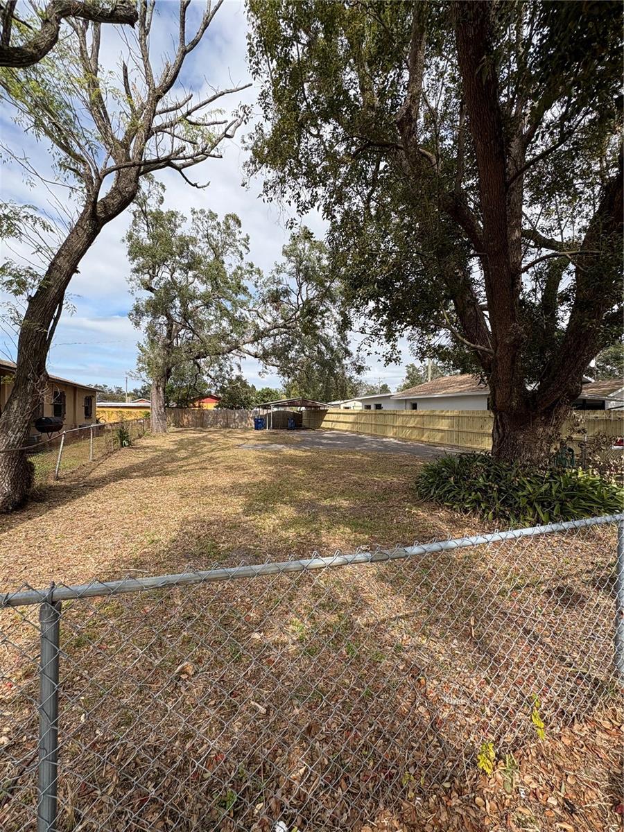 Image 7 of 8 For Bougainvillea Avenue