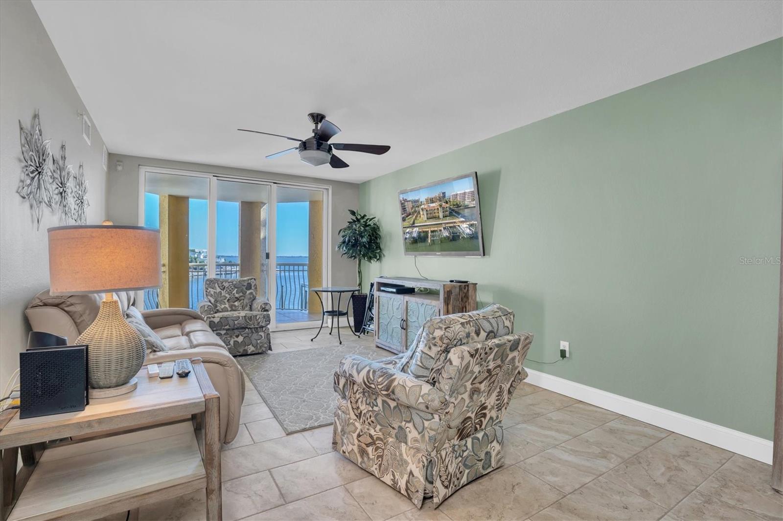 Image 7 of 49 For 5353 Gulf Boulevard B103