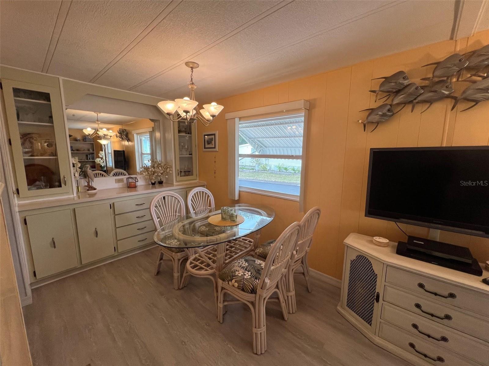 Image 15 of 33 For 52 Frangipani Circle